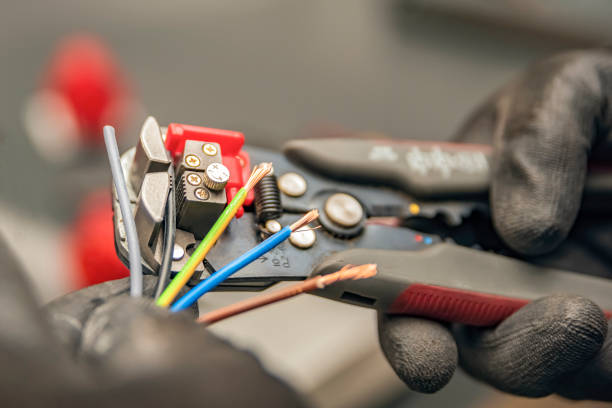 Best Affordable Electrician  in Watertown, WI